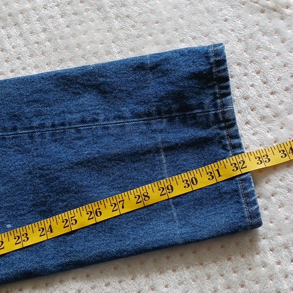 Vintage Levi 1991 501s Distressed Jeans Natural Fading size 31 -32 - Picture 7 of 15